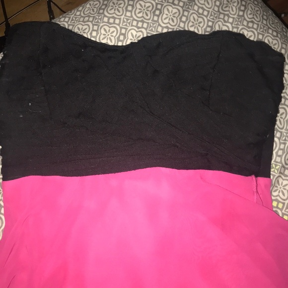 Dress - Picture 2 of 3